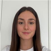 Estudiante universitaria, apta para impartir clases de primaria y ESO